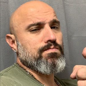 Meet your Posher, Leonardo